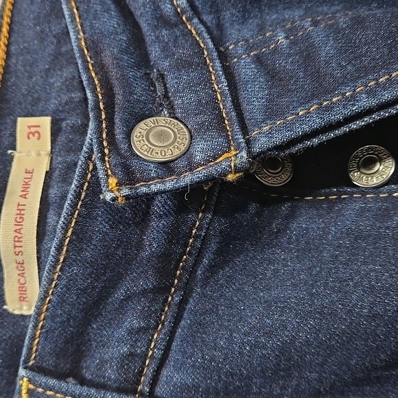 NEW Levis Ribcage Straight Ankle Jeans 31W 27L - Picture 5 of 6